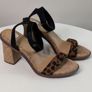 Yellow Box Leopard Cork  Chunky Heel Caikos Adjustable Strap Sz 8.5 Shoes EUC